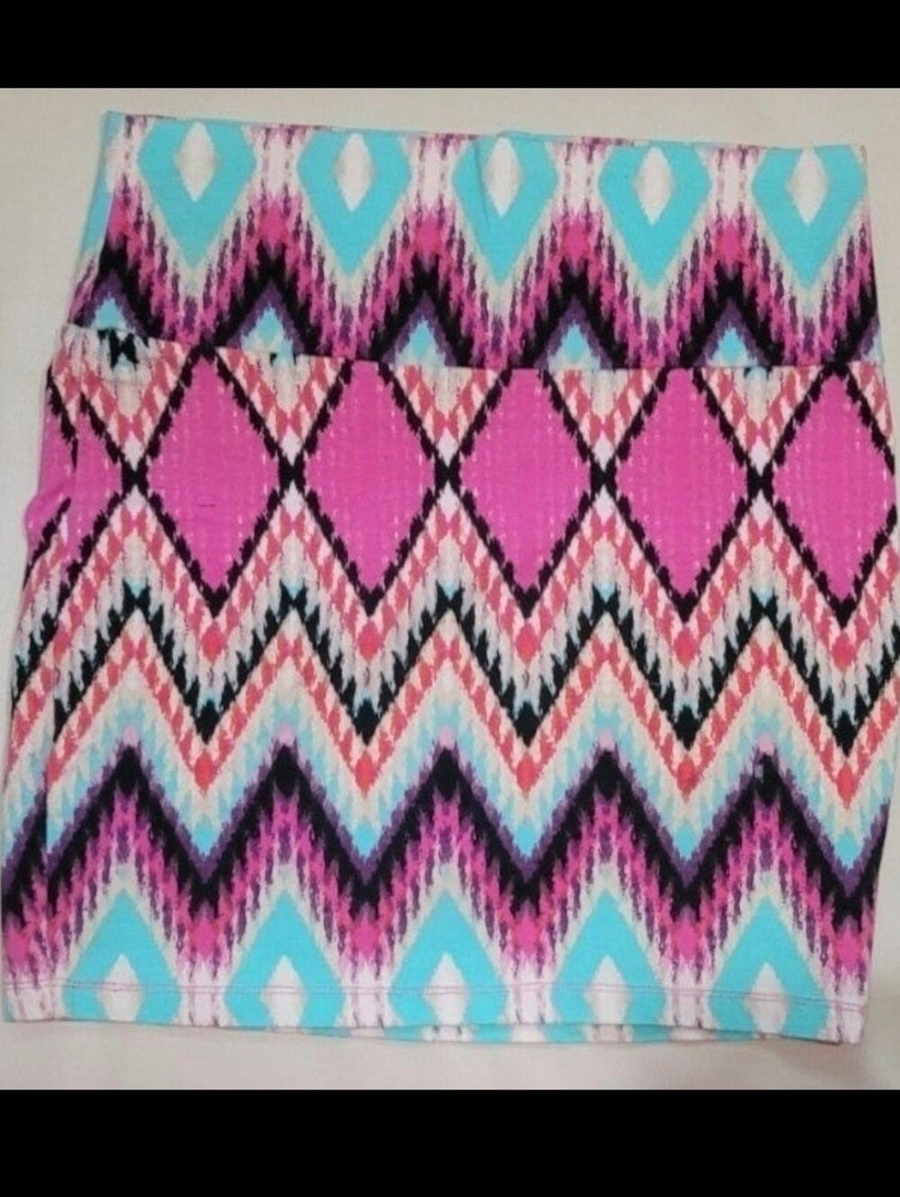Charlotte Russe Mini Skirt Colorful Chevron and Geometric Print Medium